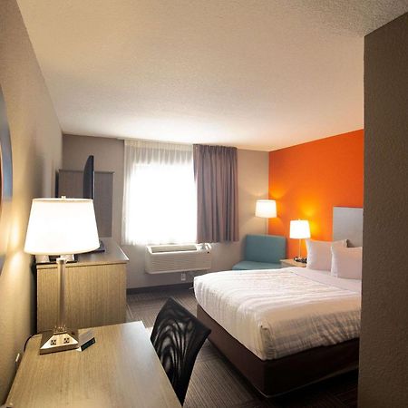 Quality Inn & Suites Hammond Near I-8090 Zewnętrze zdjęcie