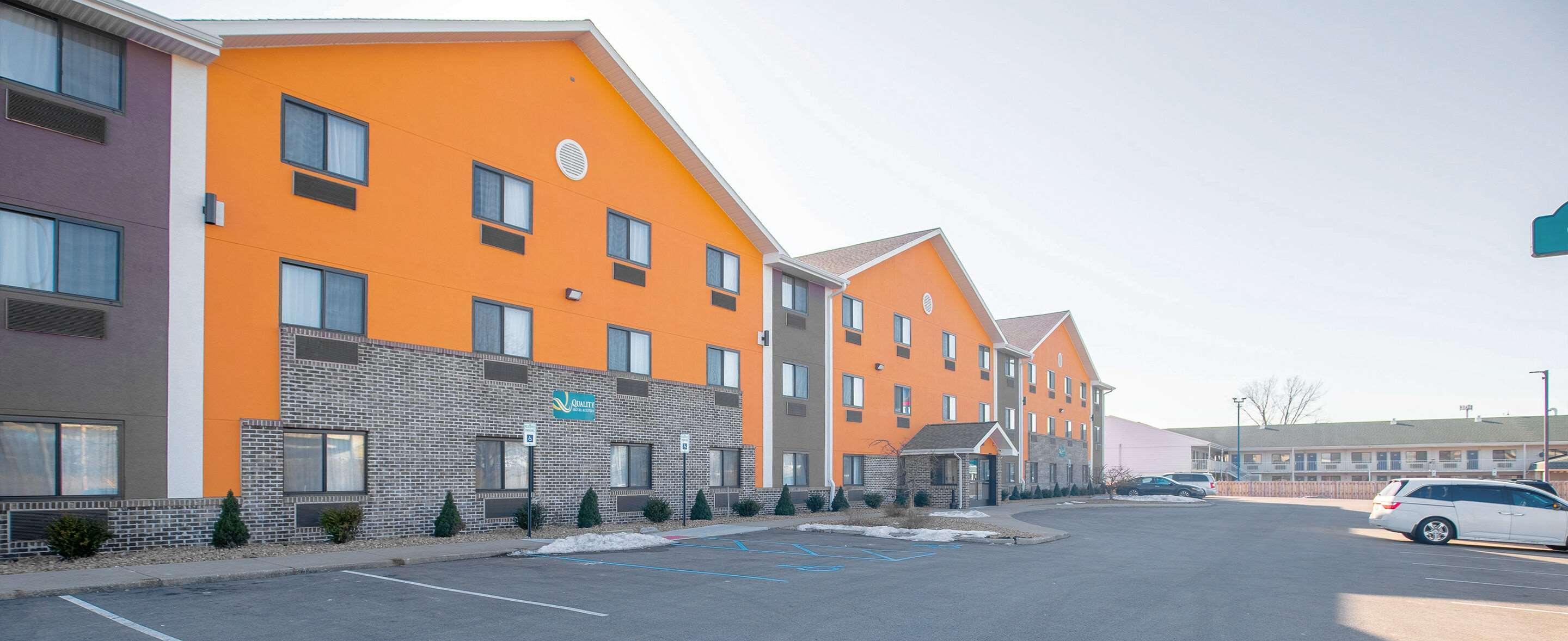 Quality Inn & Suites Hammond Near I-8090 Zewnętrze zdjęcie